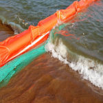 pvc oil containment boom application-5